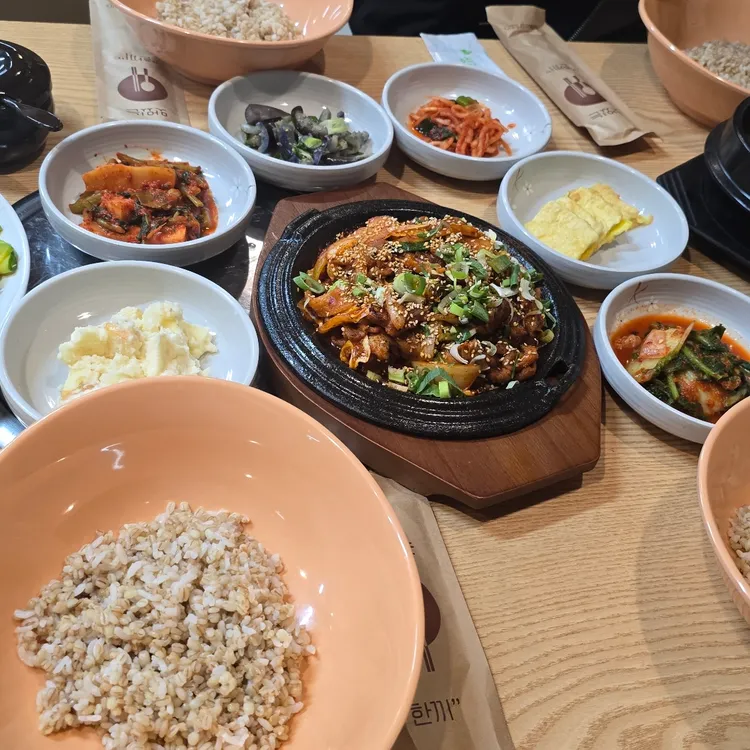 꽁냥꽁냥 대표 사진
