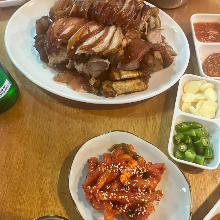 팔당왕족발보쌈 대표 사진