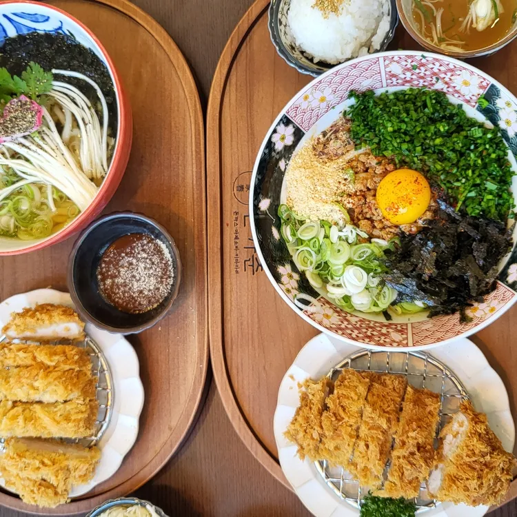 돈카춘 대표 사진
