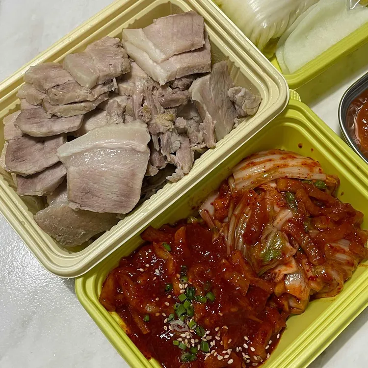 원할머니보쌈족발 성남수진역점 대표 사진
