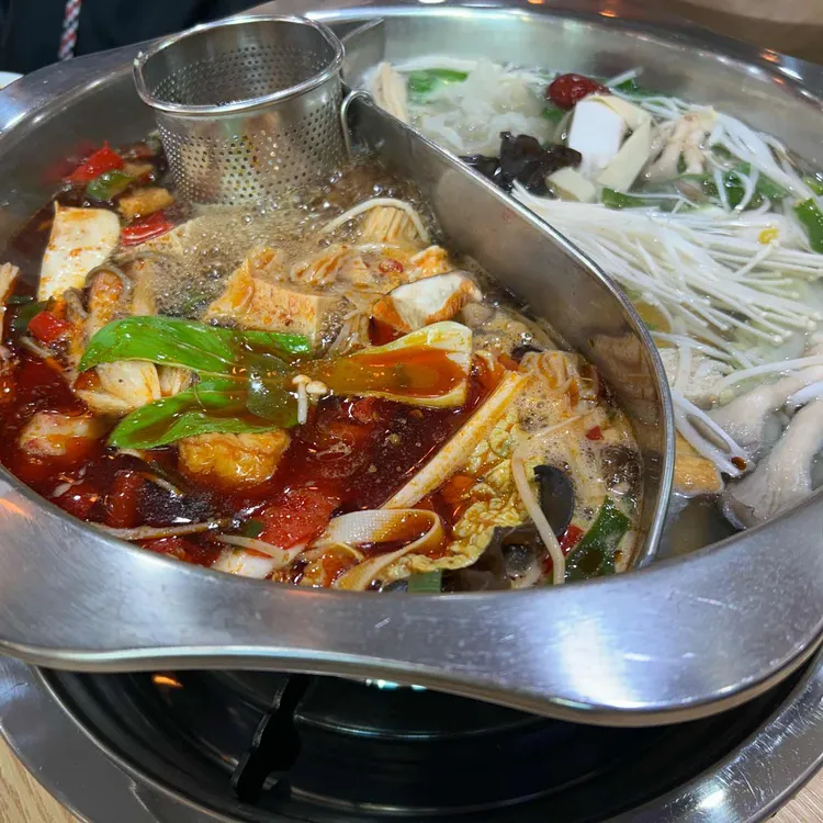 경도양꼬치훠궈 대표 사진