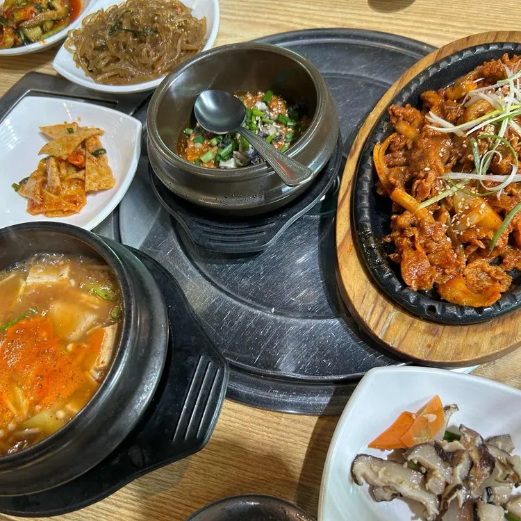 우렁 쌈밥정식 대표 사진
