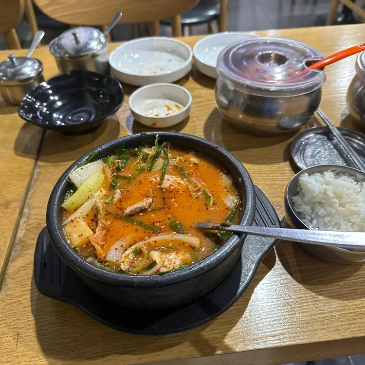 장수국밥 대표 사진