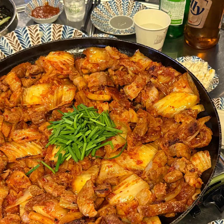 정통집 방이점 - 방이동먹자골목 돼지김치구이, 껍데기 맛집 | 다이닝코드, 빅데이터 맛집검색