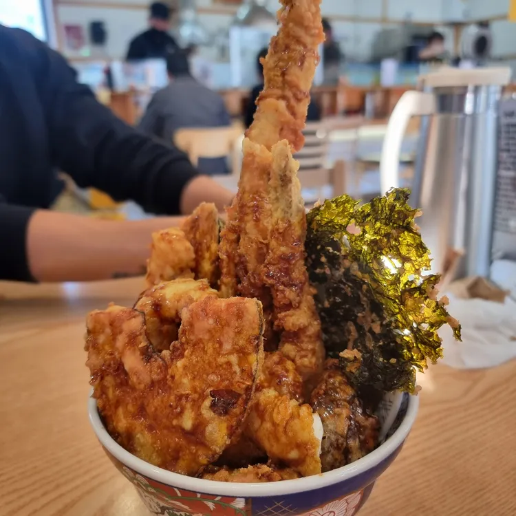요쿠야마치 대표 사진