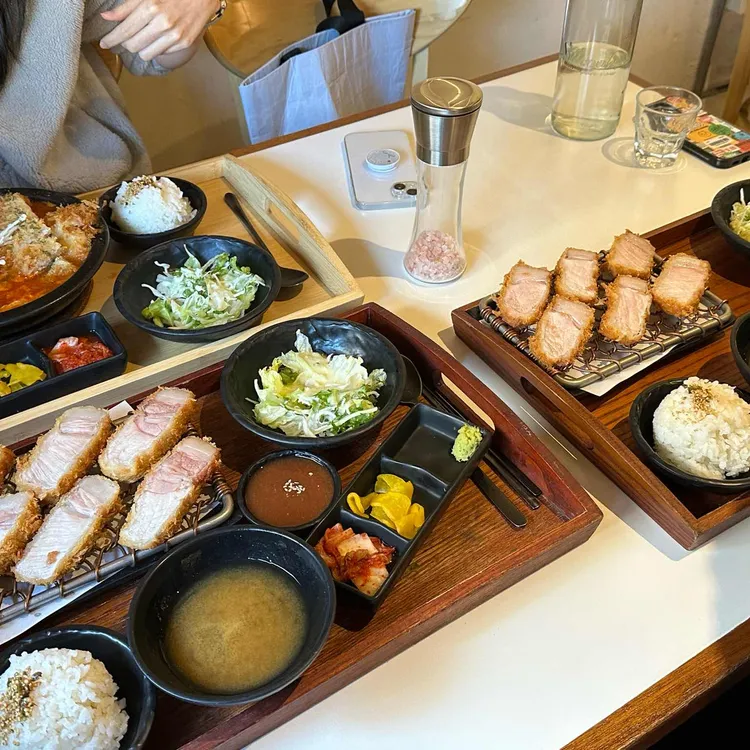 카츠디나인 대표 사진