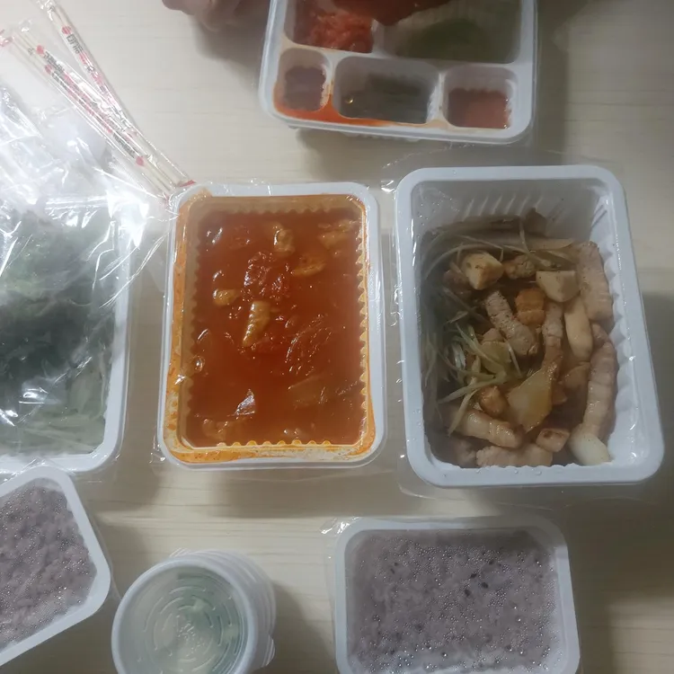 돼지당 대표 사진