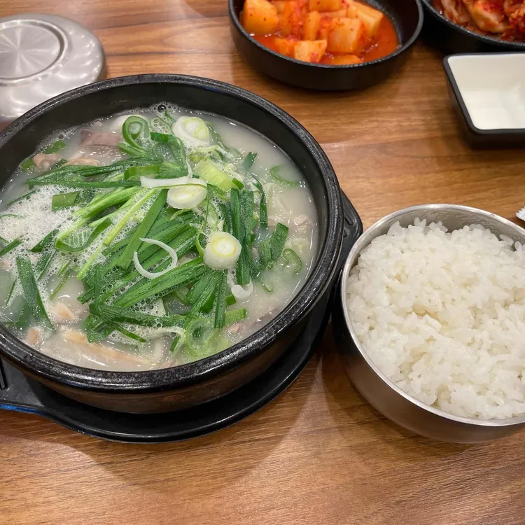 사거리순대국 대표 사진