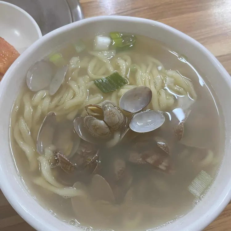 옛날바지락손칼국수 대표 사진