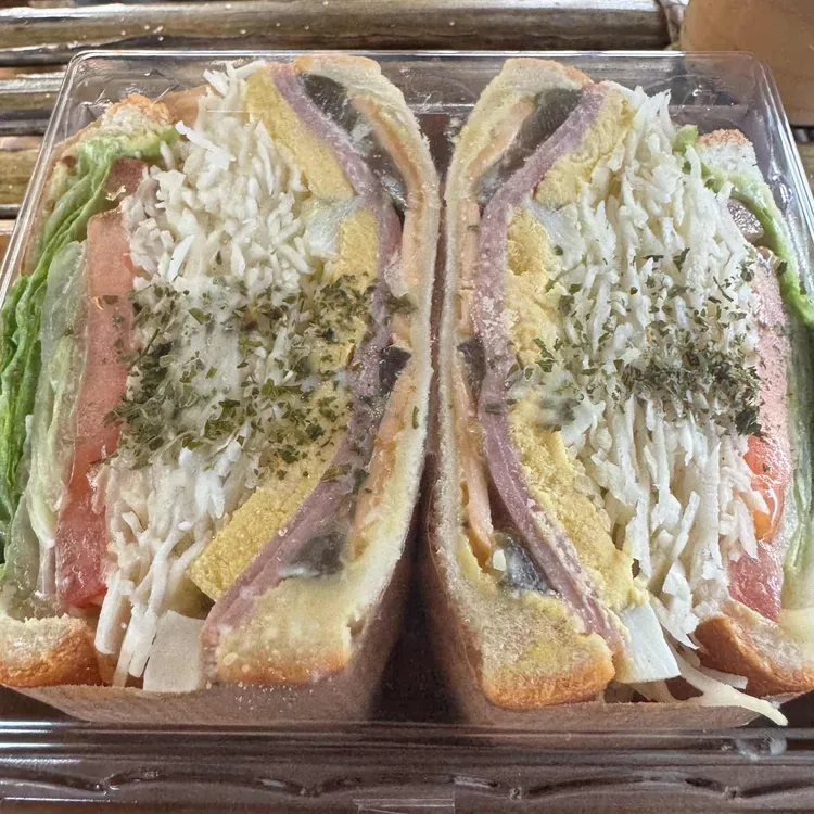카페 바이스테이션 사진 1