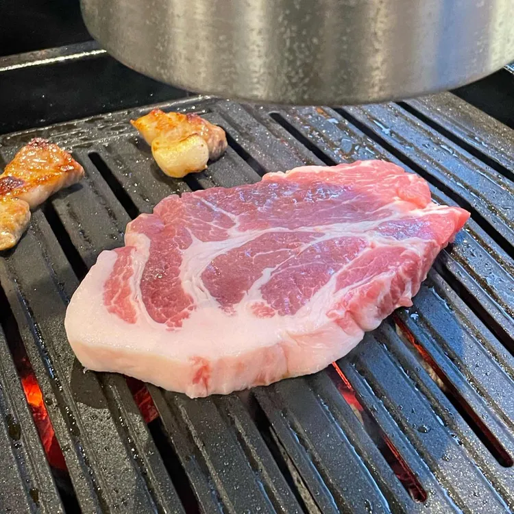 정육식당육국 대표 사진