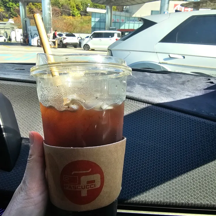 파스쿠찌 대표 사진