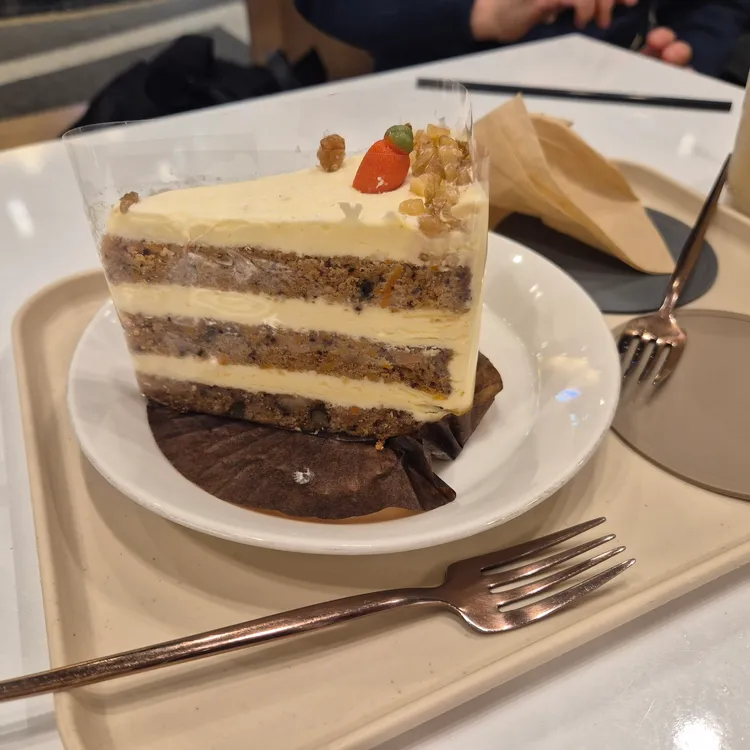 카페 베럴데이 대표 사진