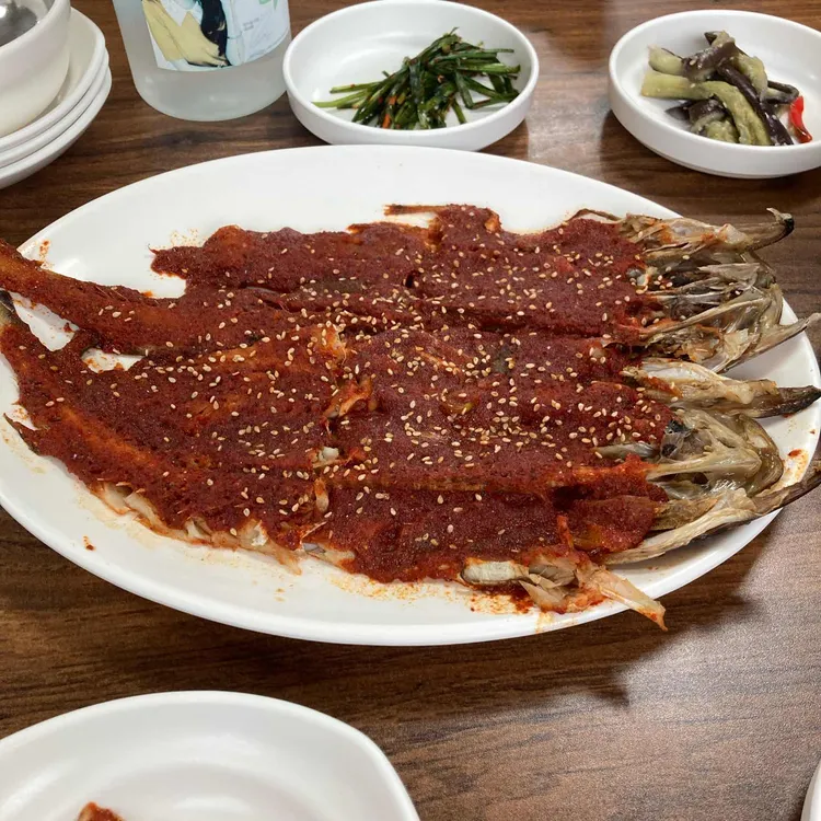진미돌솥쌈밥집 대표 사진