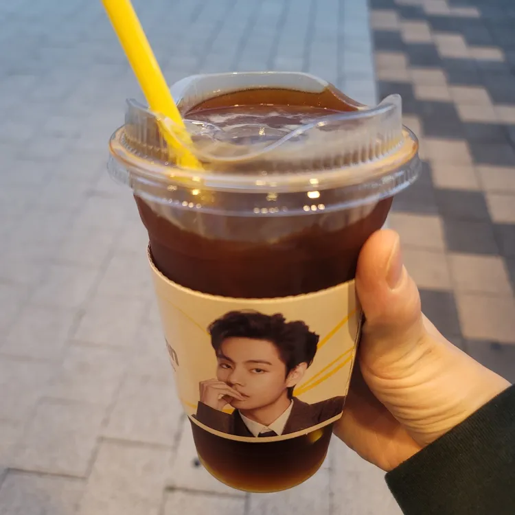 컴포즈커피 대표 사진