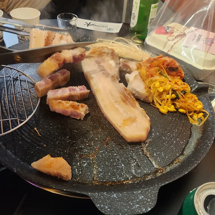 987솥뚜껑삼겹살 대표 사진