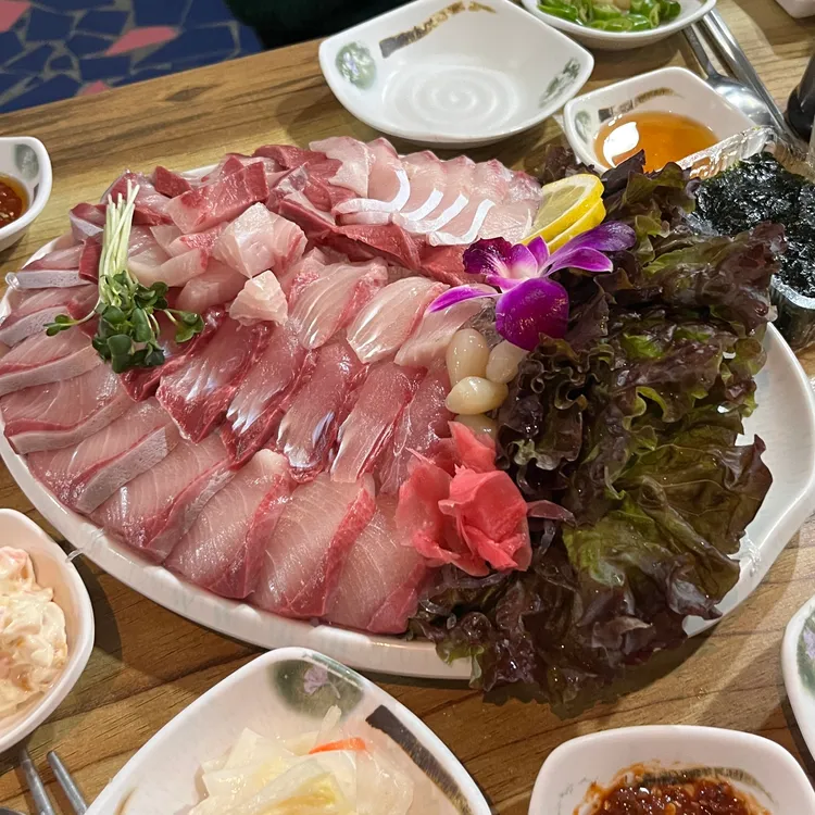 홍대수산 오징어이야기 대표 사진