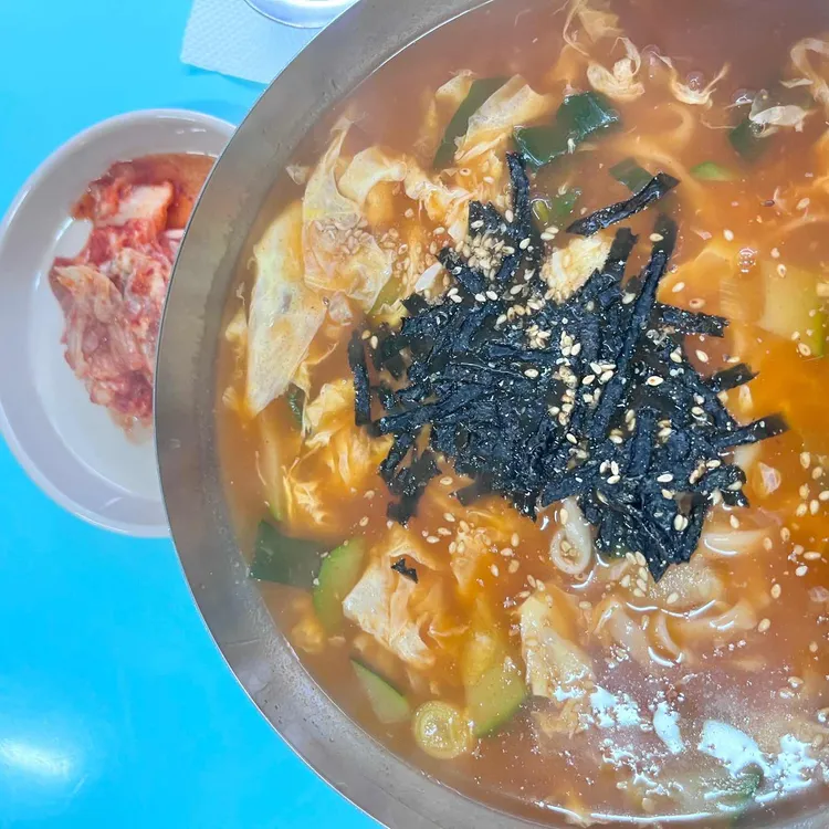 강문칼국수 대표 사진