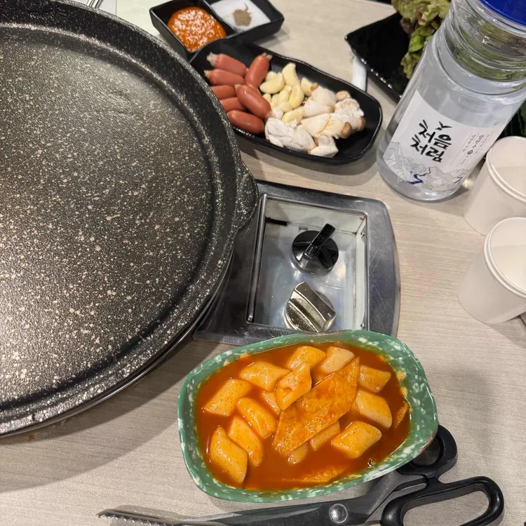 돼지대학교 대표 사진