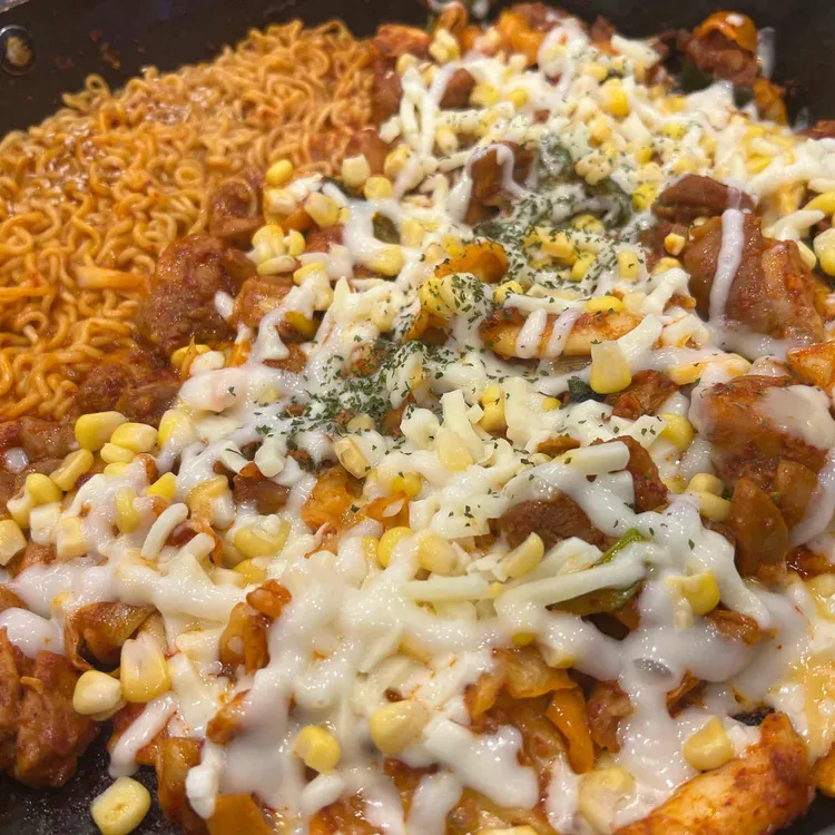 유가네닭갈비 대표 사진