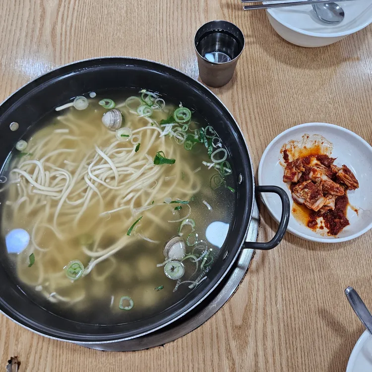 온천칼국수 대표 사진