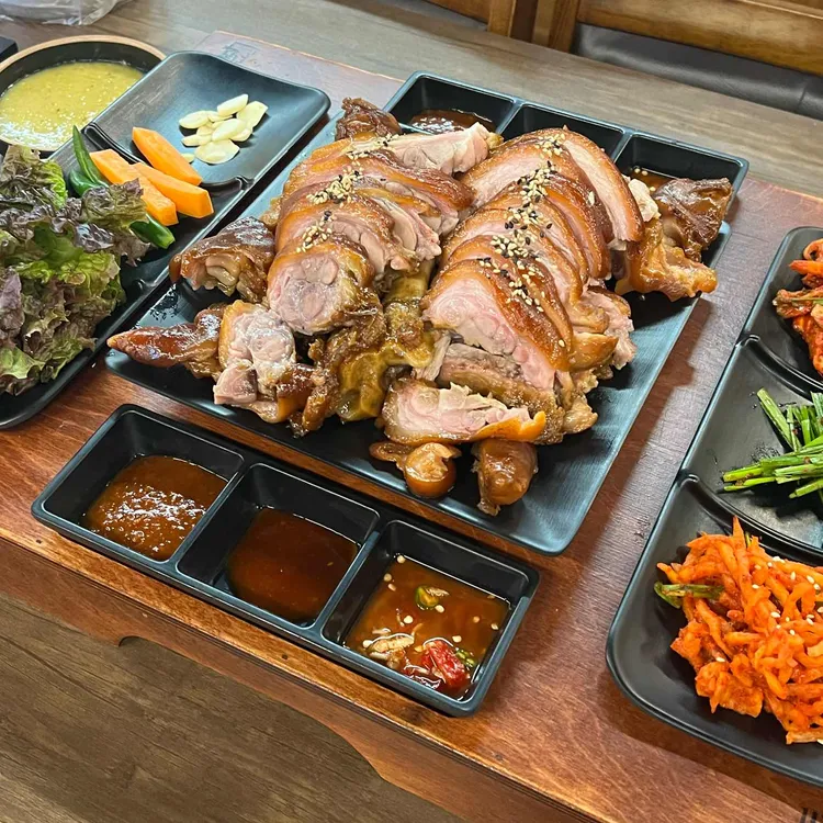 귀한족발 대표 사진