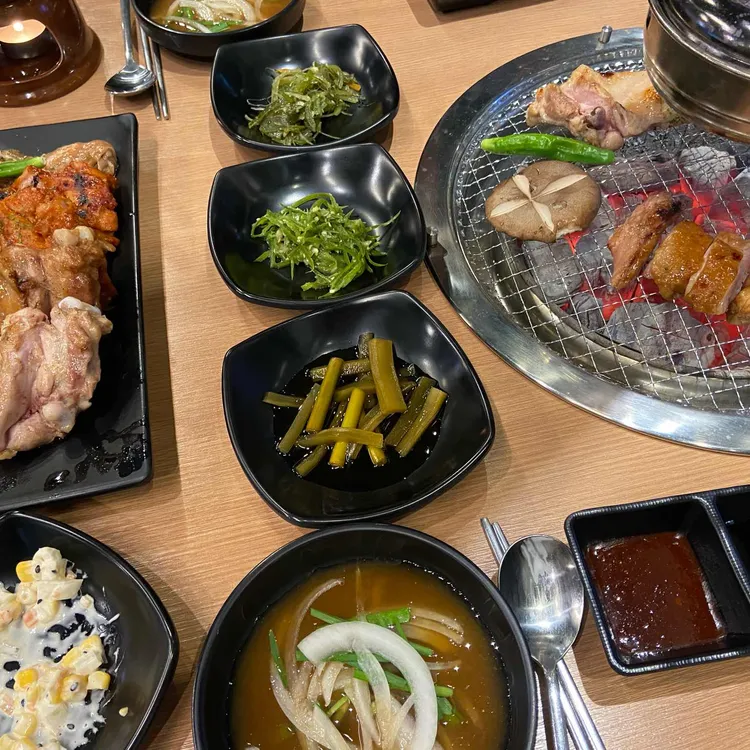 28청춘숯불닭갈비 대표 사진