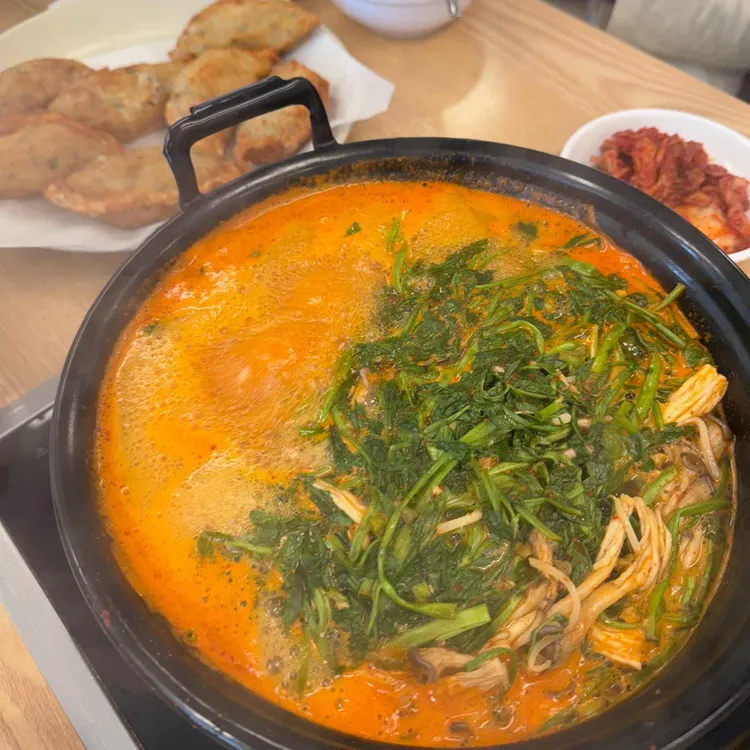 등촌샤브칼국수 대표 사진