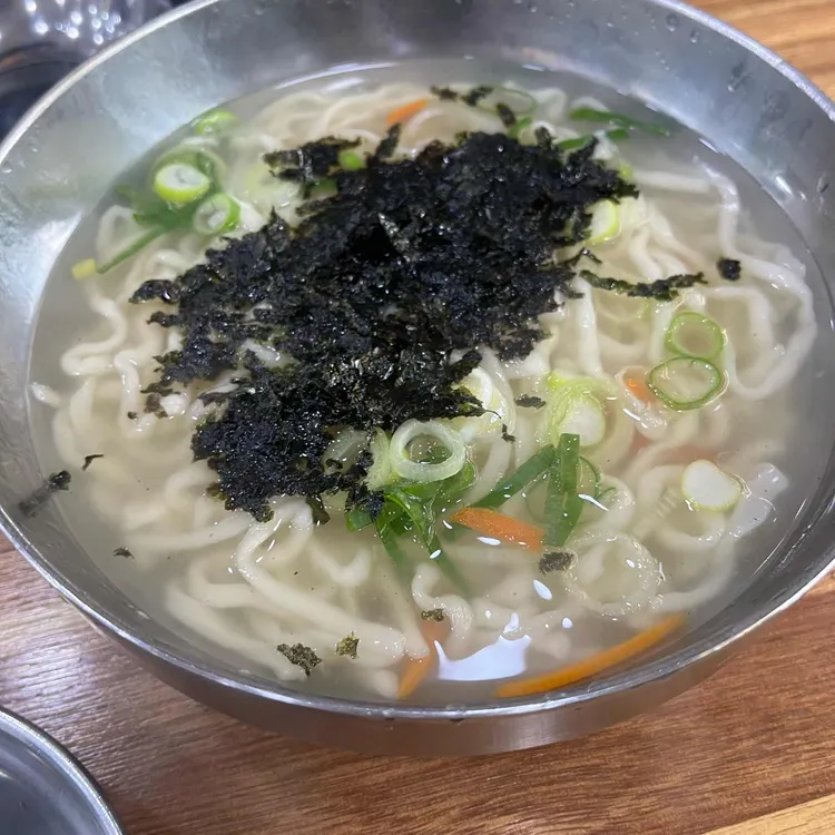 명동홍두깨칼국수 대표 사진