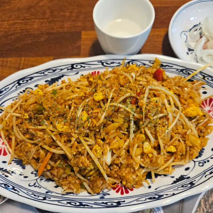 포인비에트 대표 사진