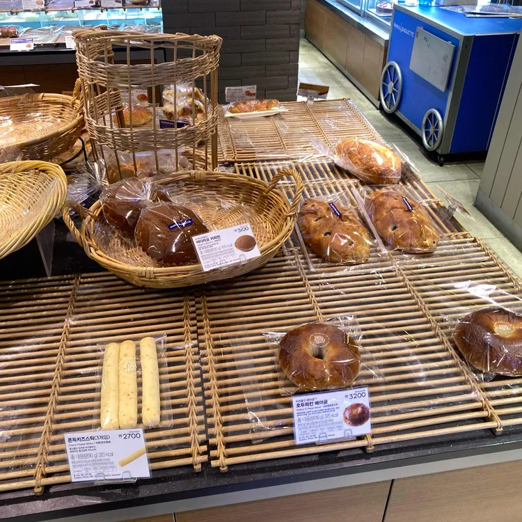 파리바게뜨 대표 사진