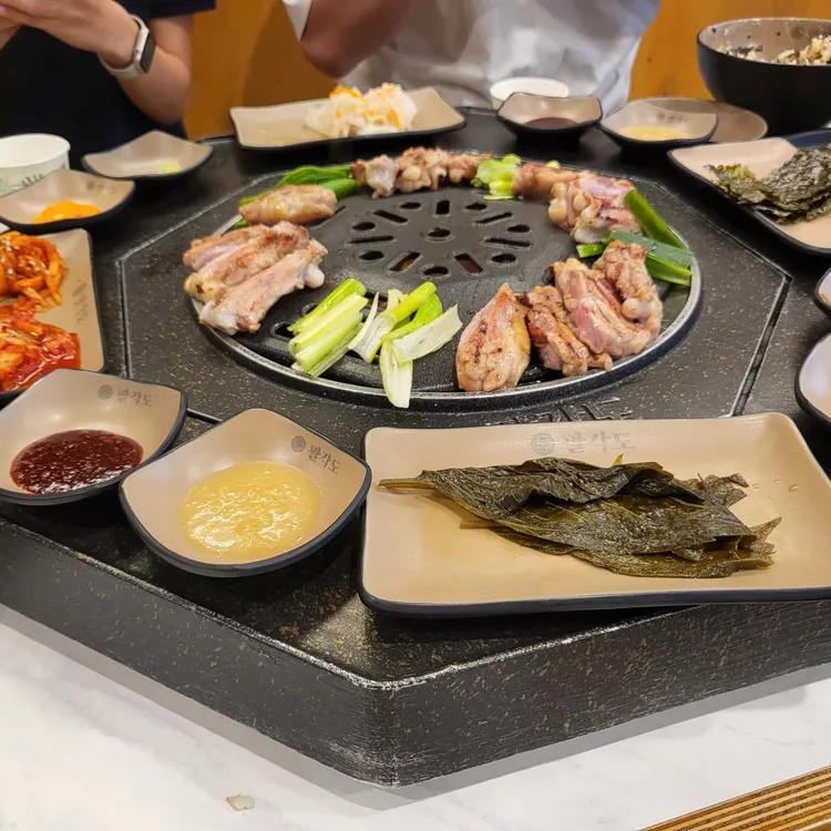 팔각도 대표 사진