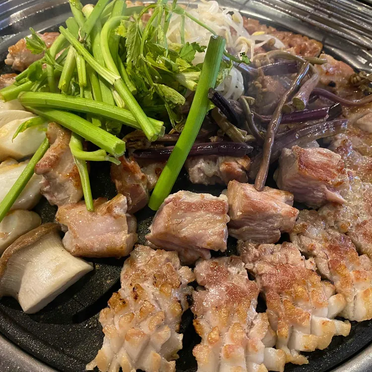 육풍 대표 사진