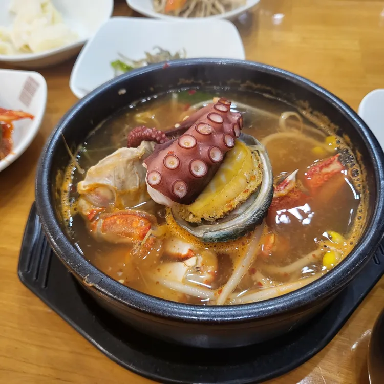 오만정성 대표 사진