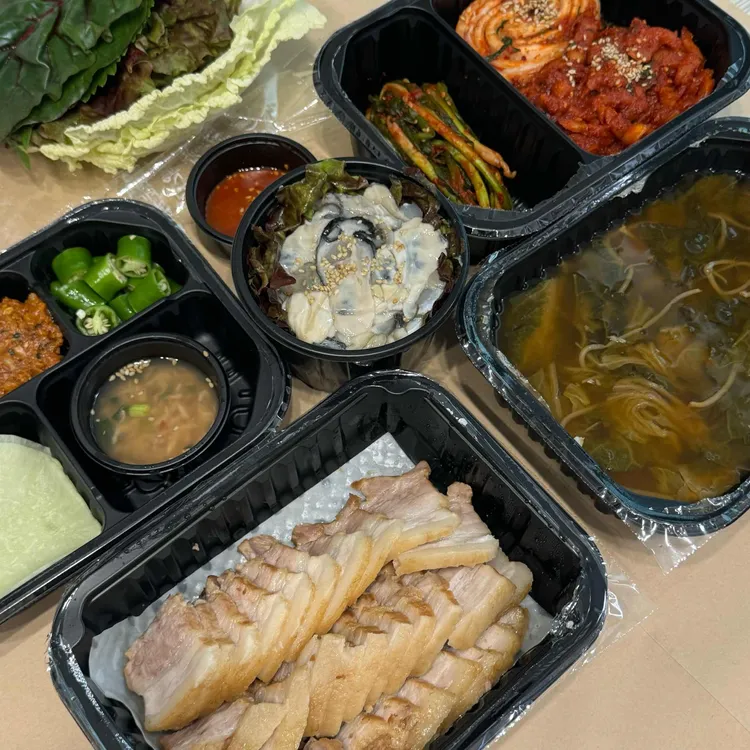 정담은보쌈 대표 사진
