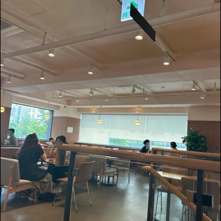 투썸플레이스 대표 사진