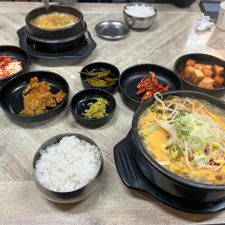 전주콩나물국밥 해물을품은짬뽕 대표 사진