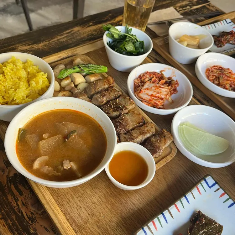 황남경주식당 대표 사진