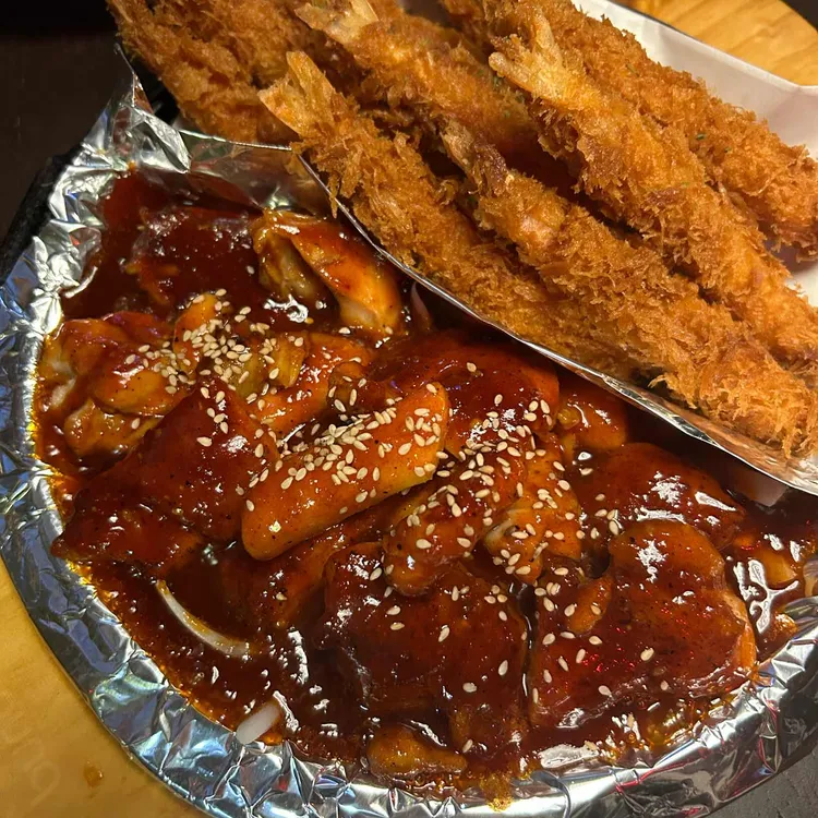 코메리칸 대표 사진
