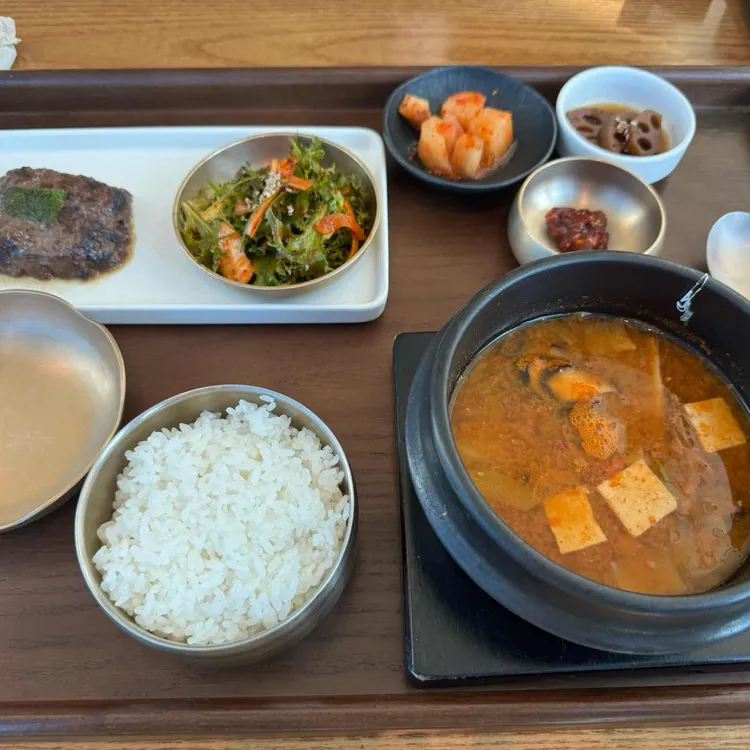 효정연 대표 사진