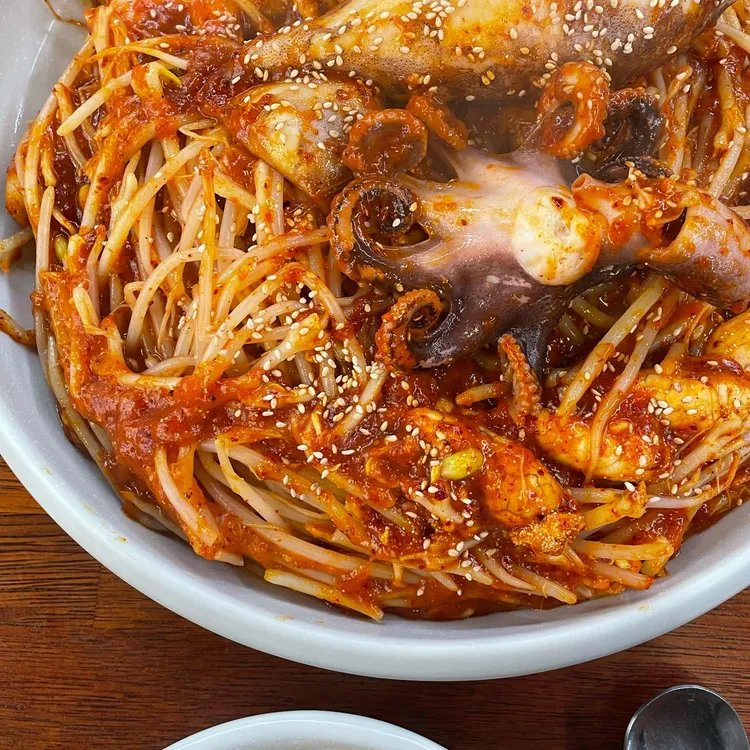 유진심해물찜 &칼국수 대표 사진