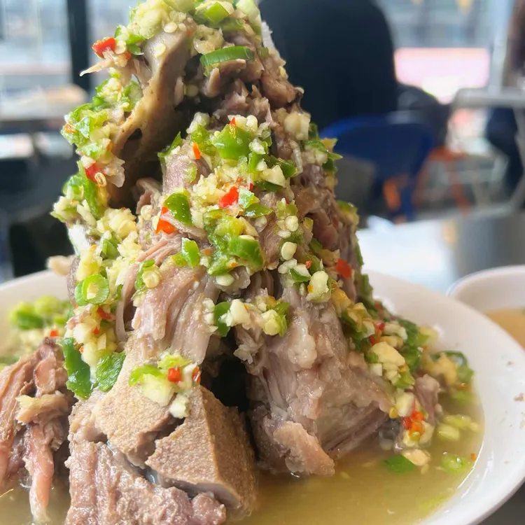딸랏 대표 사진