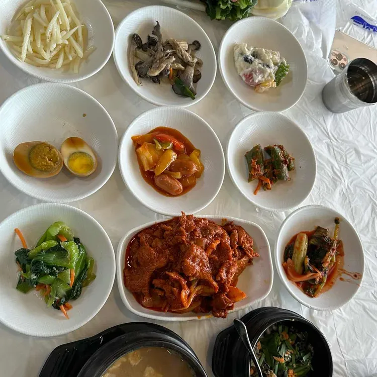 진수성찬 대표 사진