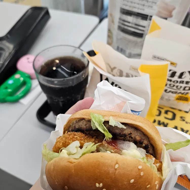 노브랜드버거 대표 사진