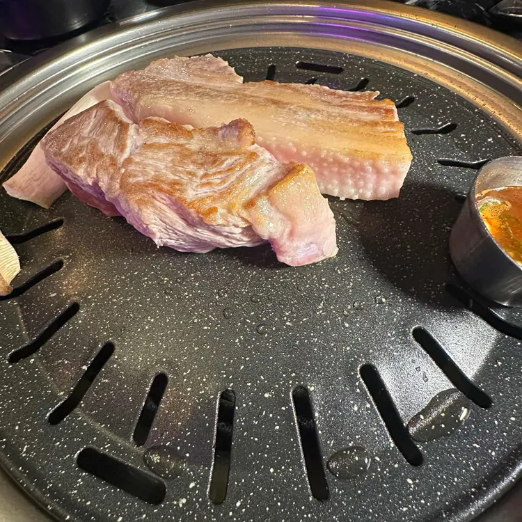 주돈 대표 사진