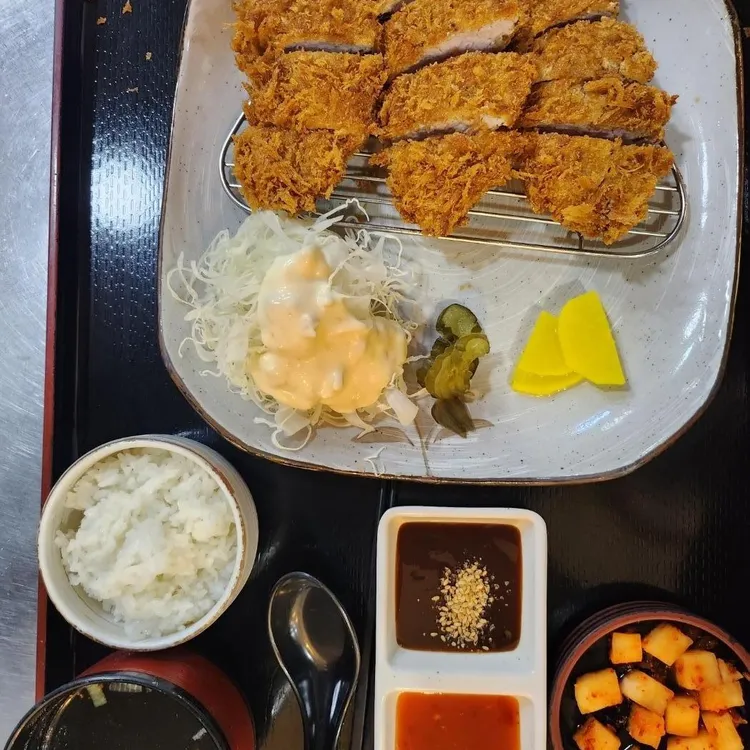 메로메로돈가스우동 대표 사진