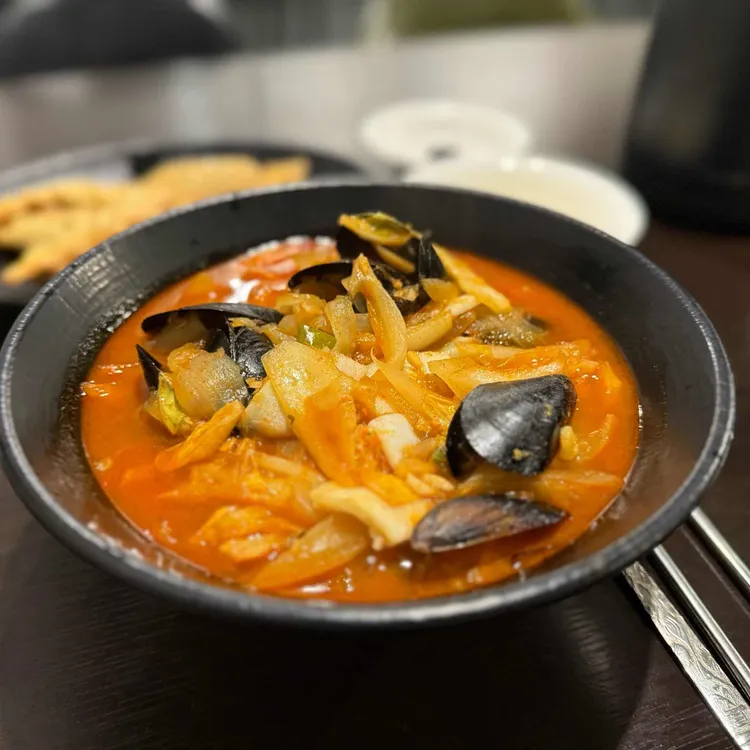 이엔256 대표 사진