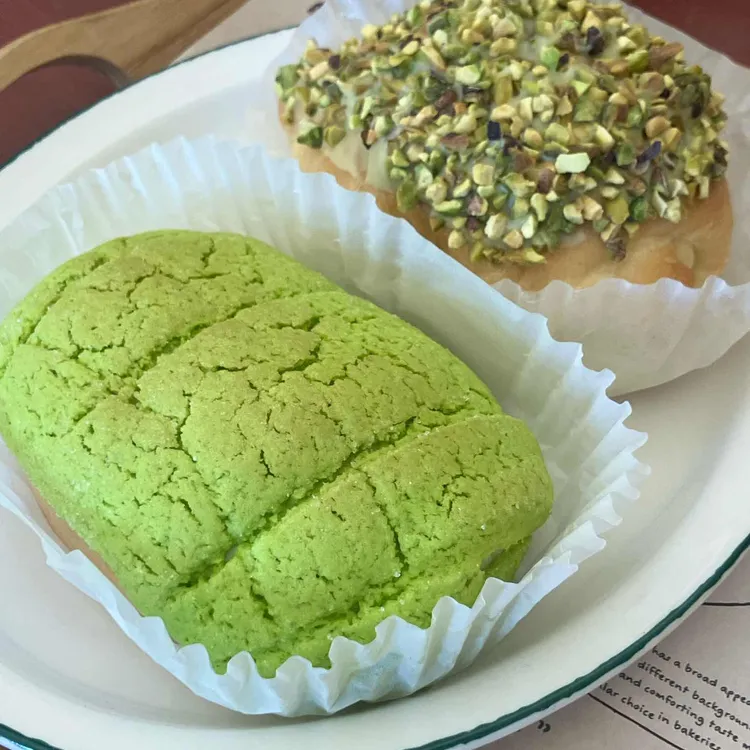 AVEK CHERI 대표 사진