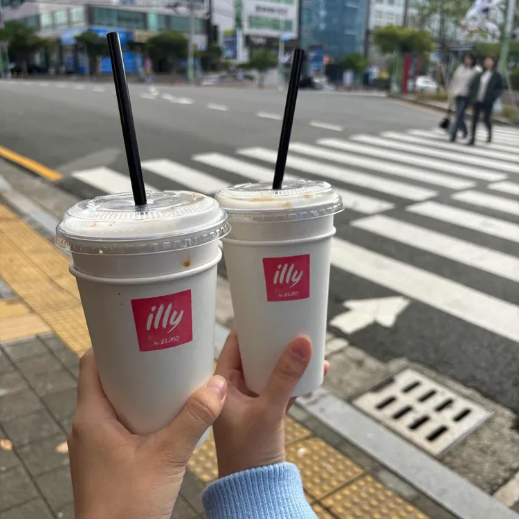 카페엘모 대표 사진