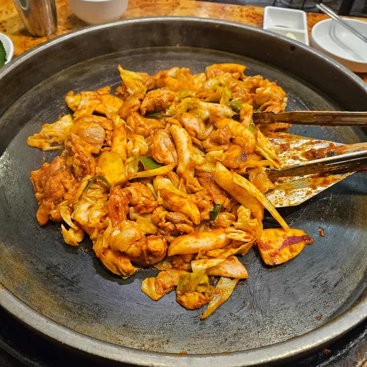 춘천 명동1번지닭갈비 사진 1